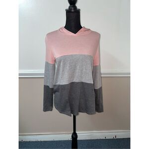 Signature Studio Tri-Color Long Sleeve Thin Hooded Shirt